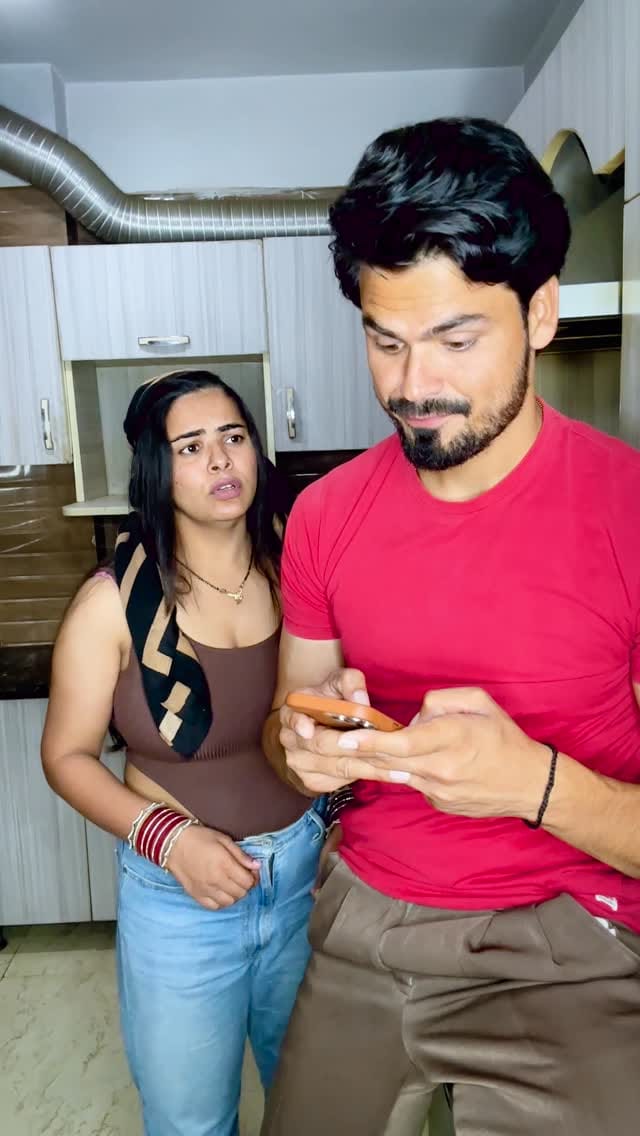 Post 2 by Harpreet kaur🧿 on Instagram (video)