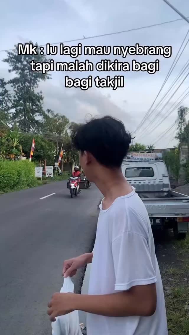 Post 4 by # KABEH SEDULUR ! on Instagram (video)