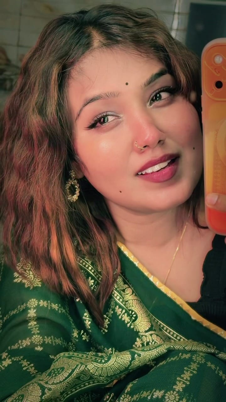 Post 6 by Laxmi🎀🧚🏻‍♀️🪬 on Instagram (video)