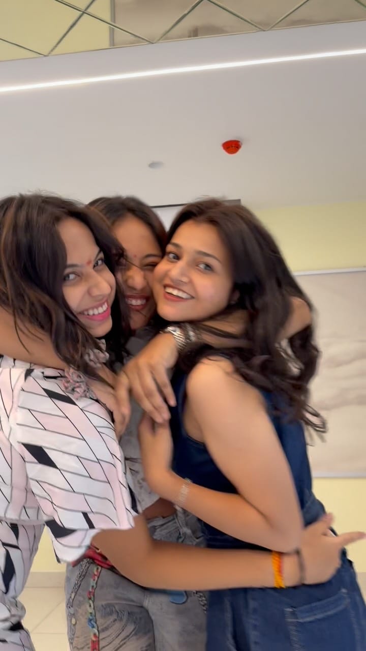 Post 3 by Sharvari Gurpude on Instagram (video)