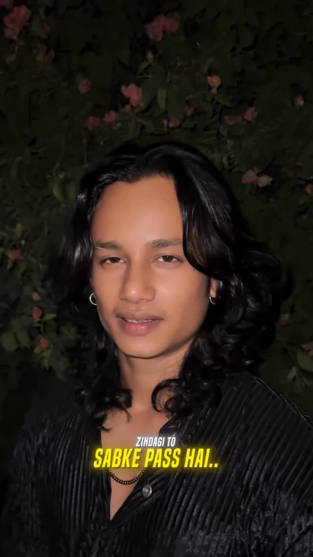 Post 6 by Ayush prajapati on Instagram (video)