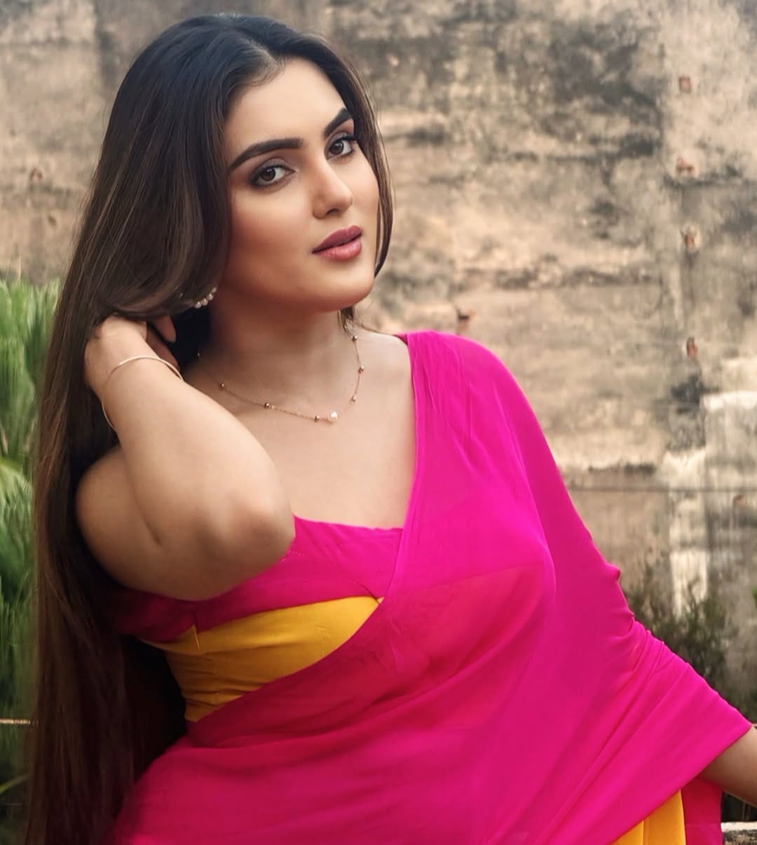 Post 1 by Sakshi Parihar on Instagram (image)