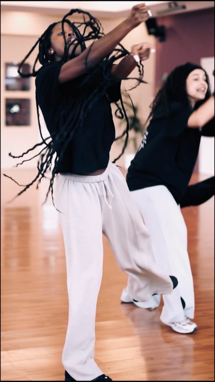 Post 5 by Maeva Ilary Mangoua Monthé on Instagram (video)