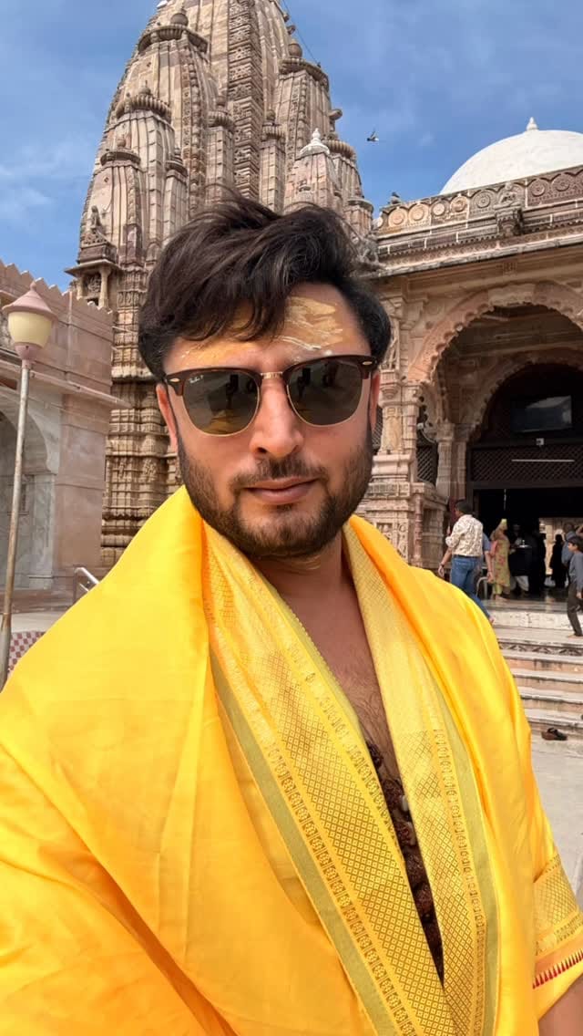 Post 3 by Annshul Trivedi🧿🎠🕊️ on Instagram (video)