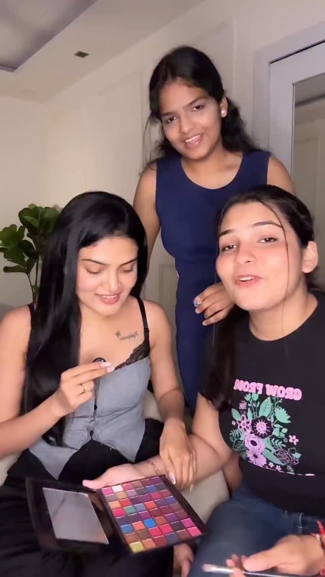 Post 1 by Vaishnavi on Instagram (video)