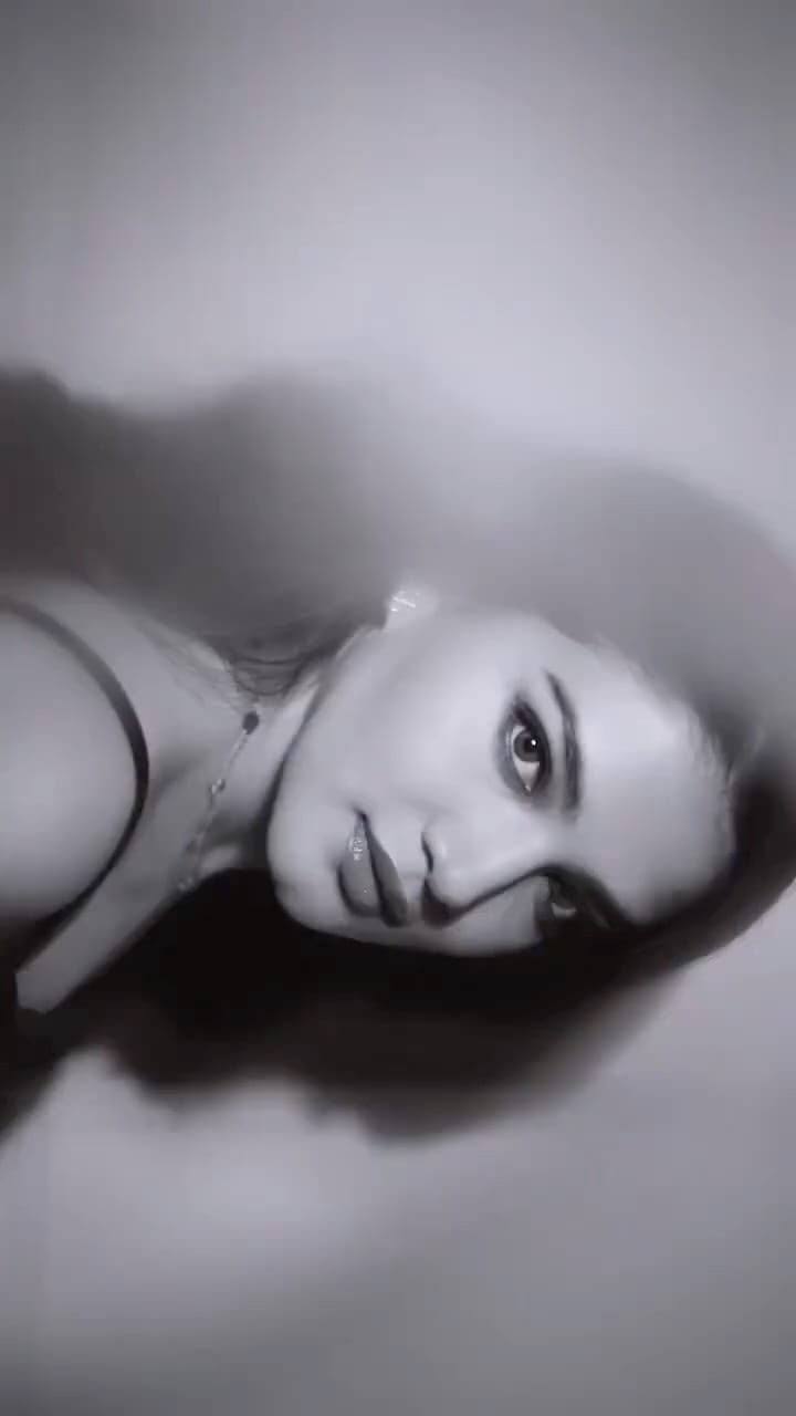 Post 8 by Vaishnavi on Instagram (video)