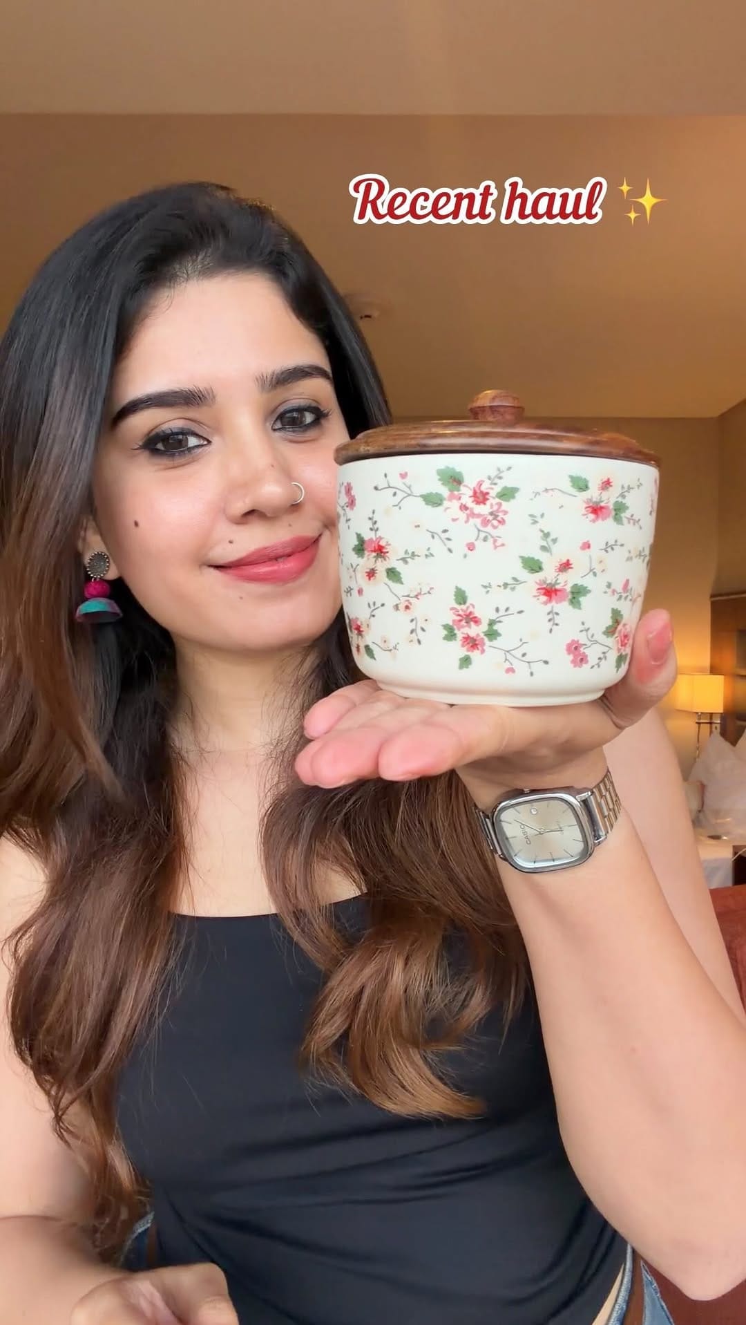 Post 10 by Lakshmi Menon on Instagram (video)