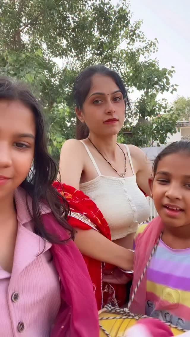 Post 7 by 𝓡𝓾𝓬𝓱𝓲𝓴𝓪 𝓐𝓱𝓾𝓳𝓪 (𝓸𝓯𝓯𝓲𝓬𝓲𝓪𝓵)🔥 on Instagram (video)