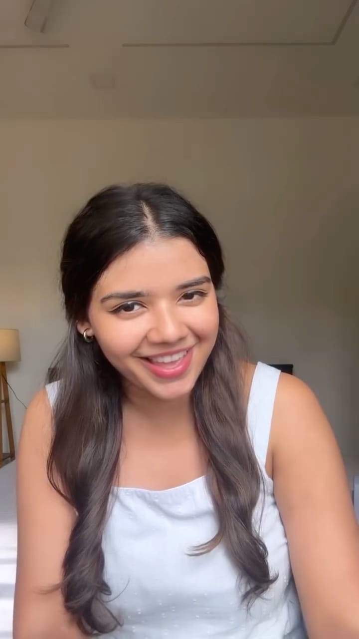 Post 4 by Anna Susan Roy on Instagram (video)