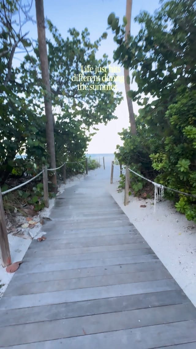Post 5 by Mandie B • South FL Photographer on Instagram (video)
