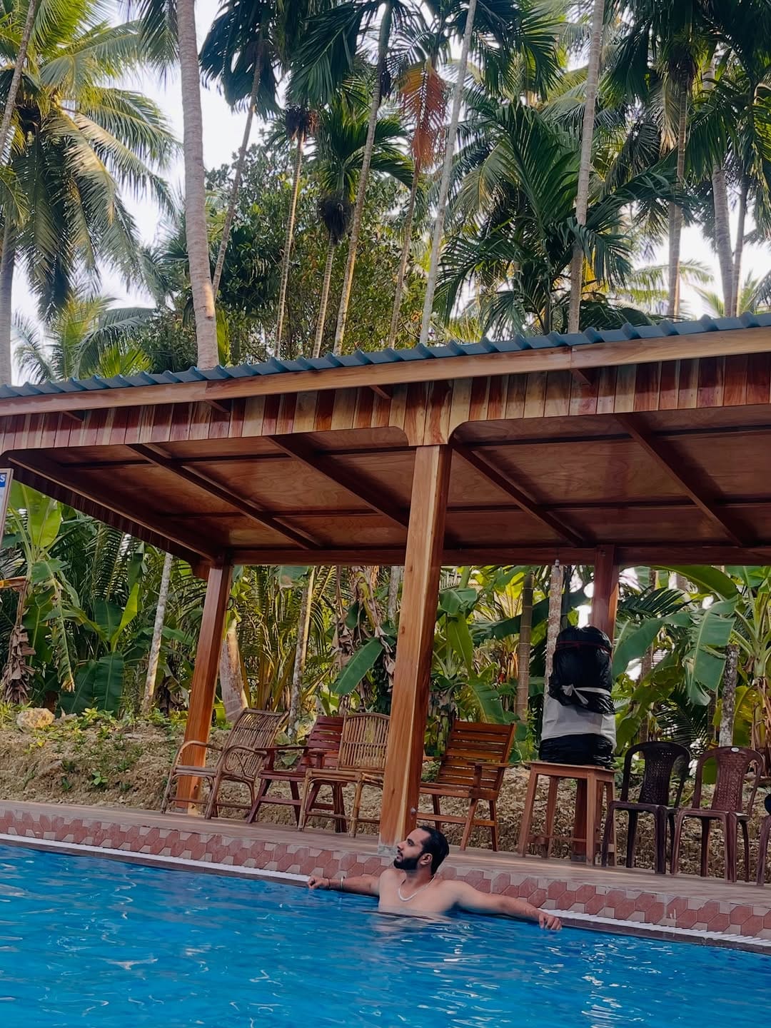 Post 9 by Ashu Jaiswal on Instagram (carousel)