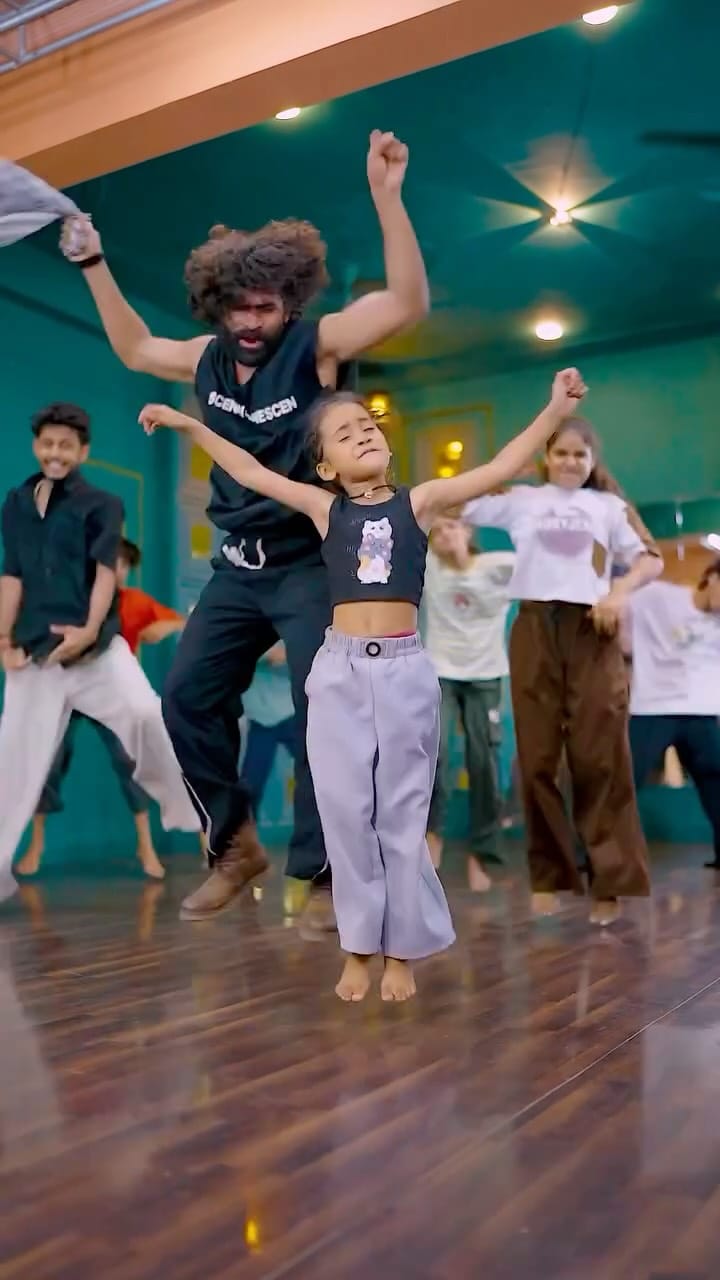 Post 1 by Hanuman Sahay Saini on Instagram (video)