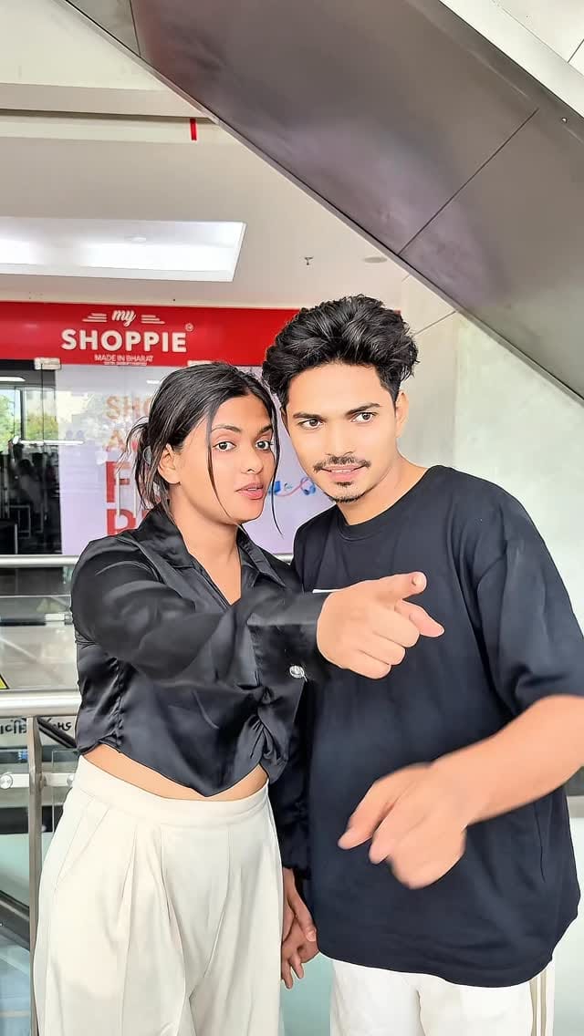 Post 5 by sujal singh on Instagram (video)