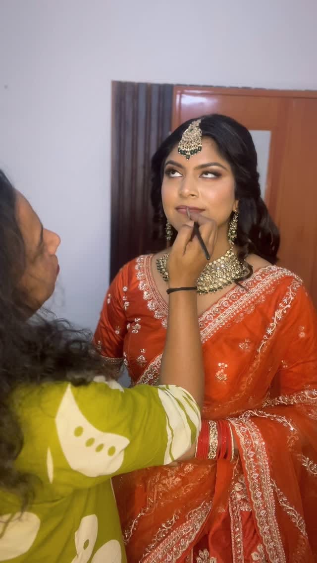 Post 1 by JAANMONI DAS on Instagram (video)
