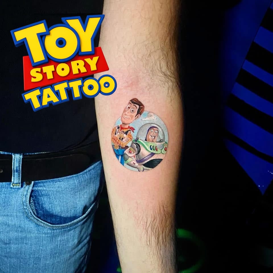 Post 2 by Alberto Marzari Tattoo on Instagram (carousel)
