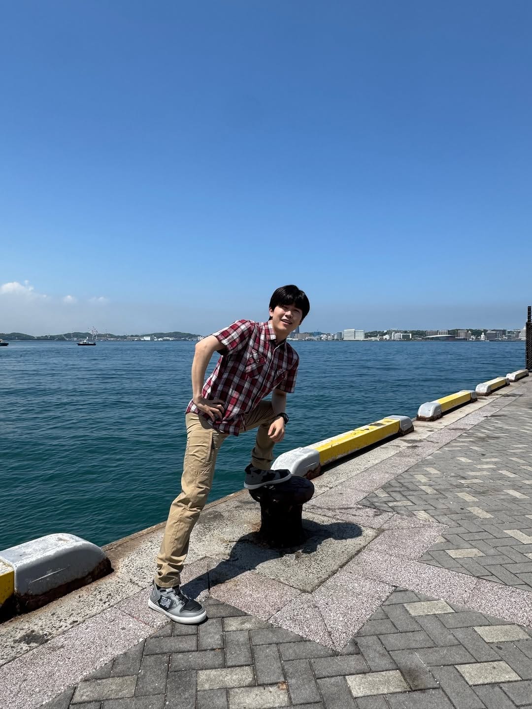 Post 8 by 鈴木 福 Fuku Suzuki on Instagram (carousel)