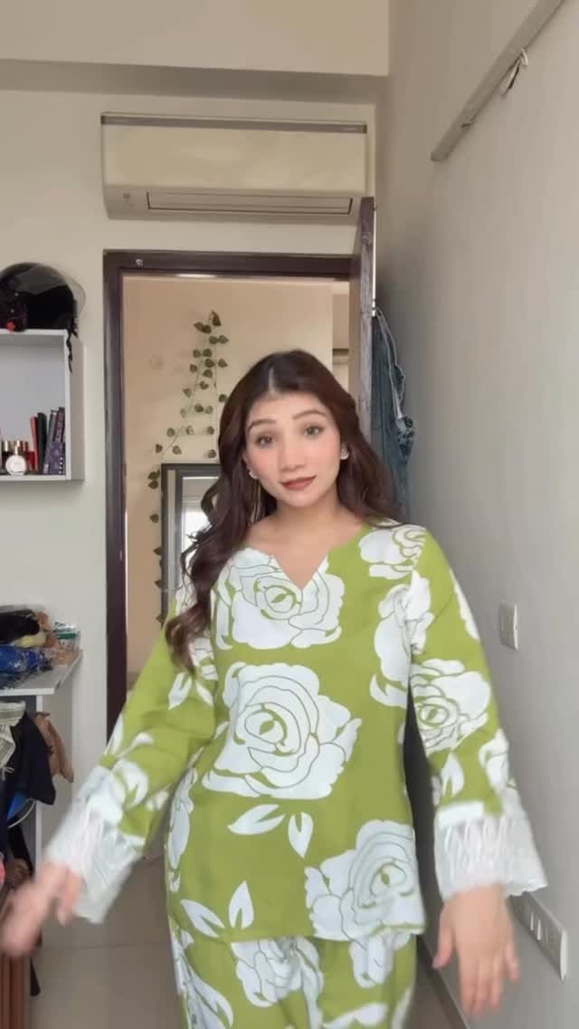 Post 3 by KHUSHI VIVEK CHOUDHARY 🔵 on Instagram (video)