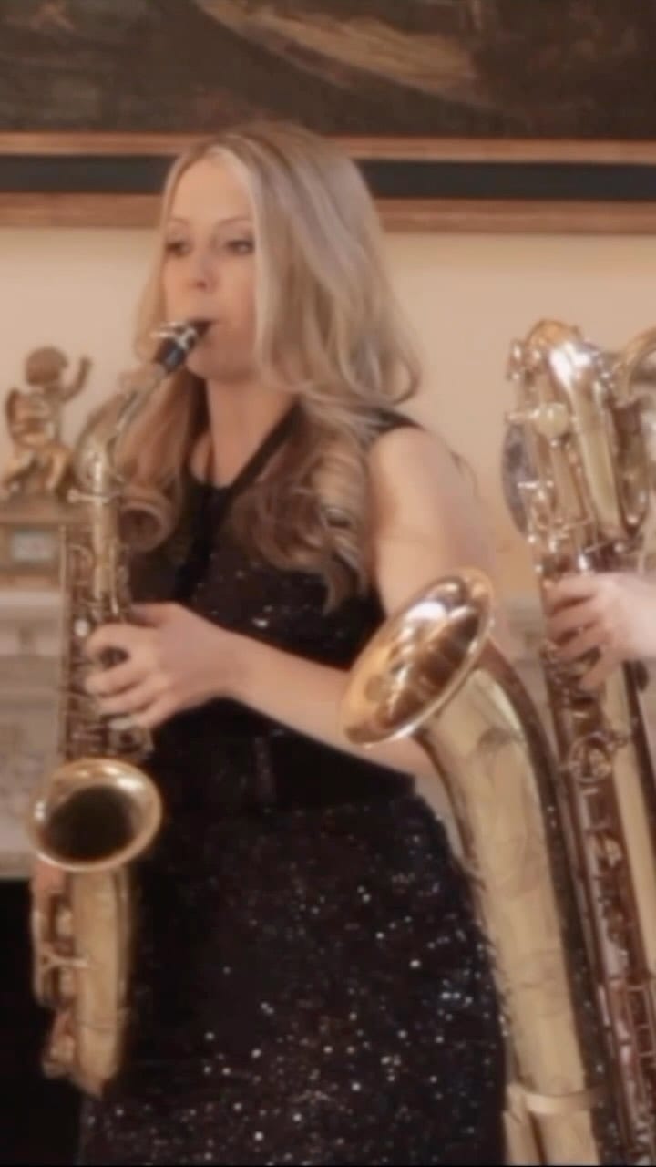 Post 5 by Marici Saxes on Instagram (video)