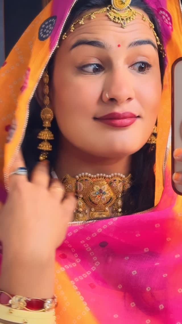 Post 9 by Sumi Choudhary on Instagram (video)
