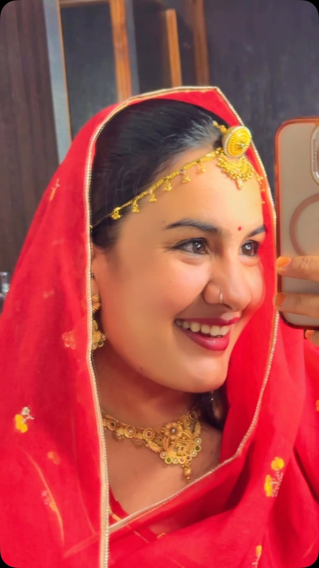 Post 3 by Sumi Choudhary on Instagram (video)
