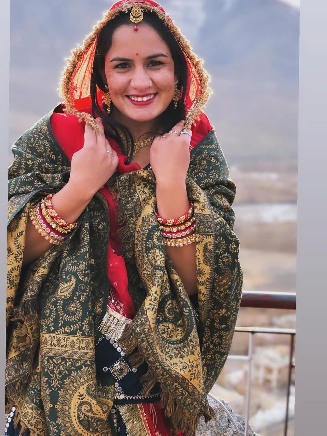 Post 6 by Sumi Choudhary on Instagram (image)