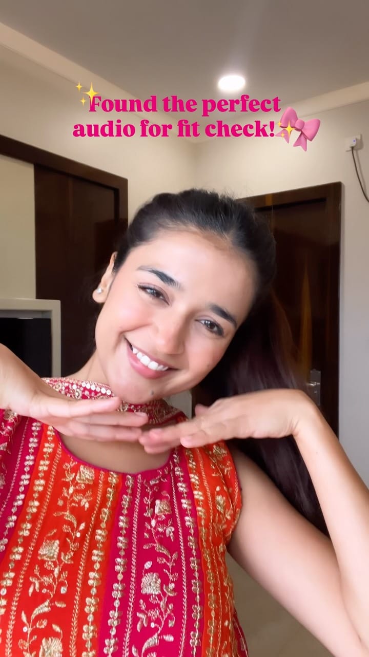 Post 7 by VISHAKHA PANDEY on Instagram (video)