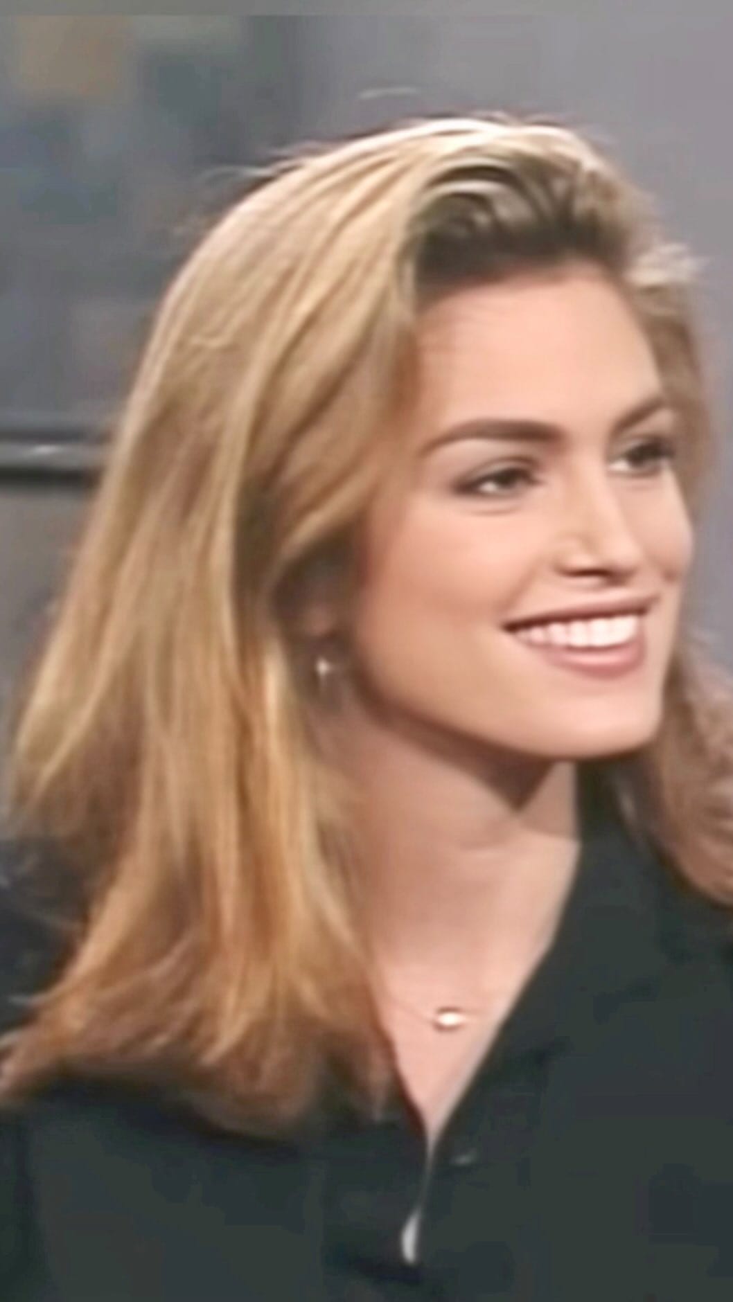 Post 10 by Cindy Crawford Fans on Instagram (video)