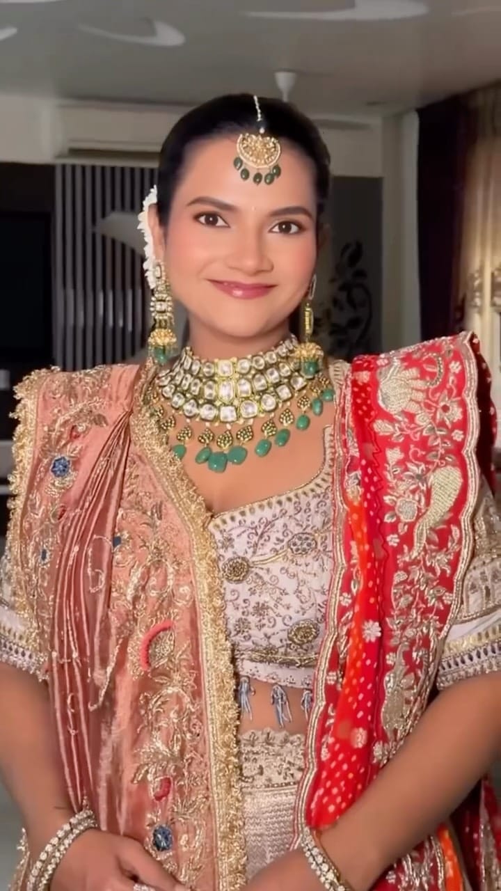 Post 1 by Radhika Aggarwal Goyal on Instagram (video)