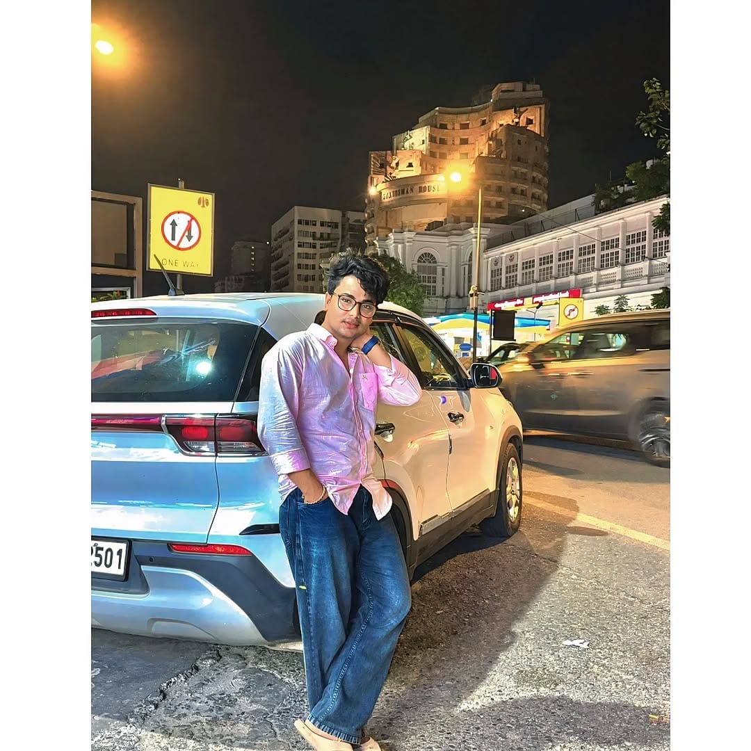 Post 7 by CHANCHAL GUPTA 😎 on Instagram (carousel)