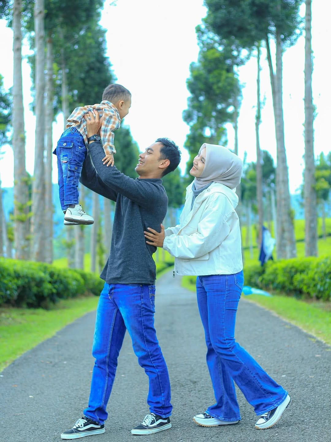 Post 5 by Novi Solehat on Instagram (carousel)