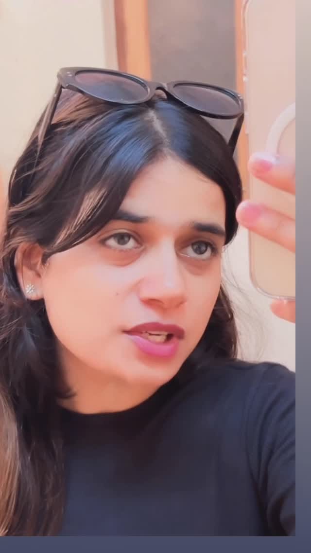 Post 4 by Jyoti on Instagram (video)