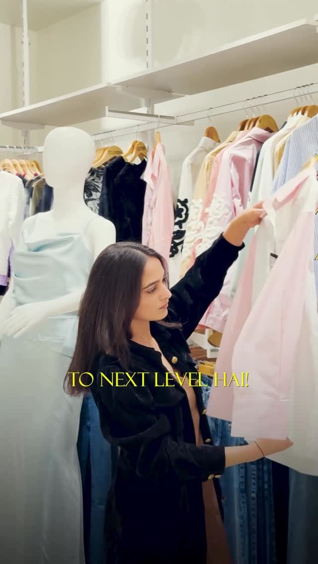 Post 10 by KLEREN on Instagram (video)