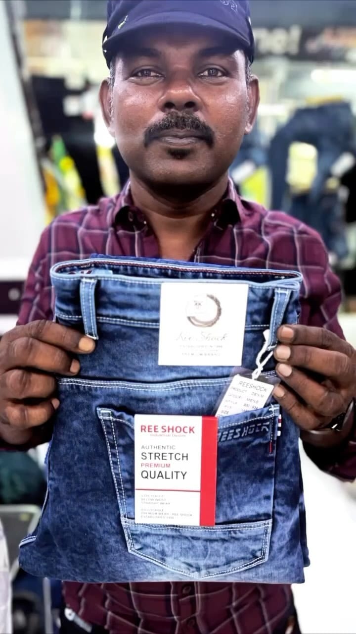 Post 9 by REESHOCK JEANS®️ on Instagram (video)