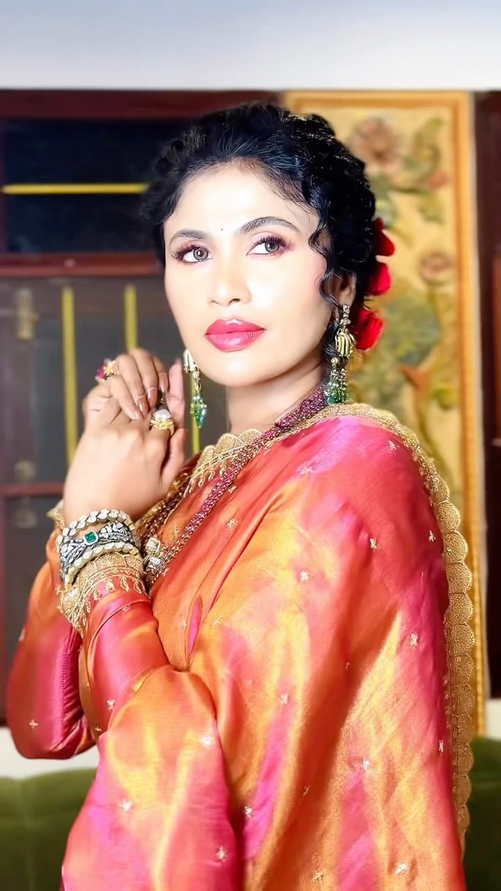 Post 1 by LABEL SWARUPA SATHAKARNI on Instagram (video)