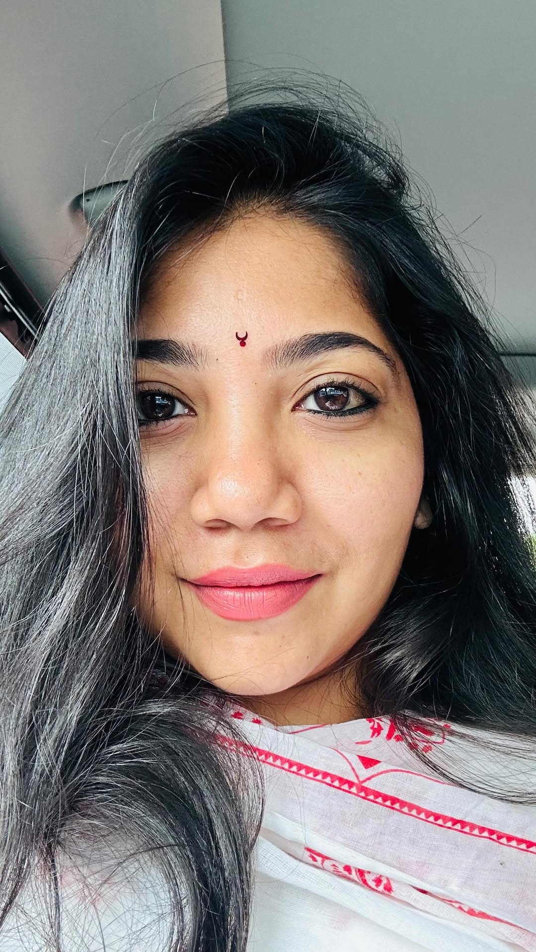 Post 4 by LABEL SWARUPA SATHAKARNI on Instagram (video)