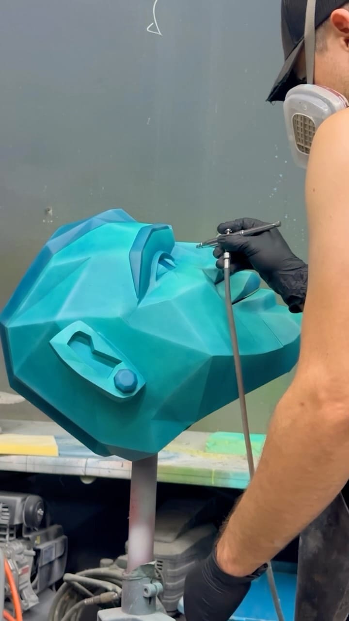 Post 1 by El Taller Factory on Instagram (video)