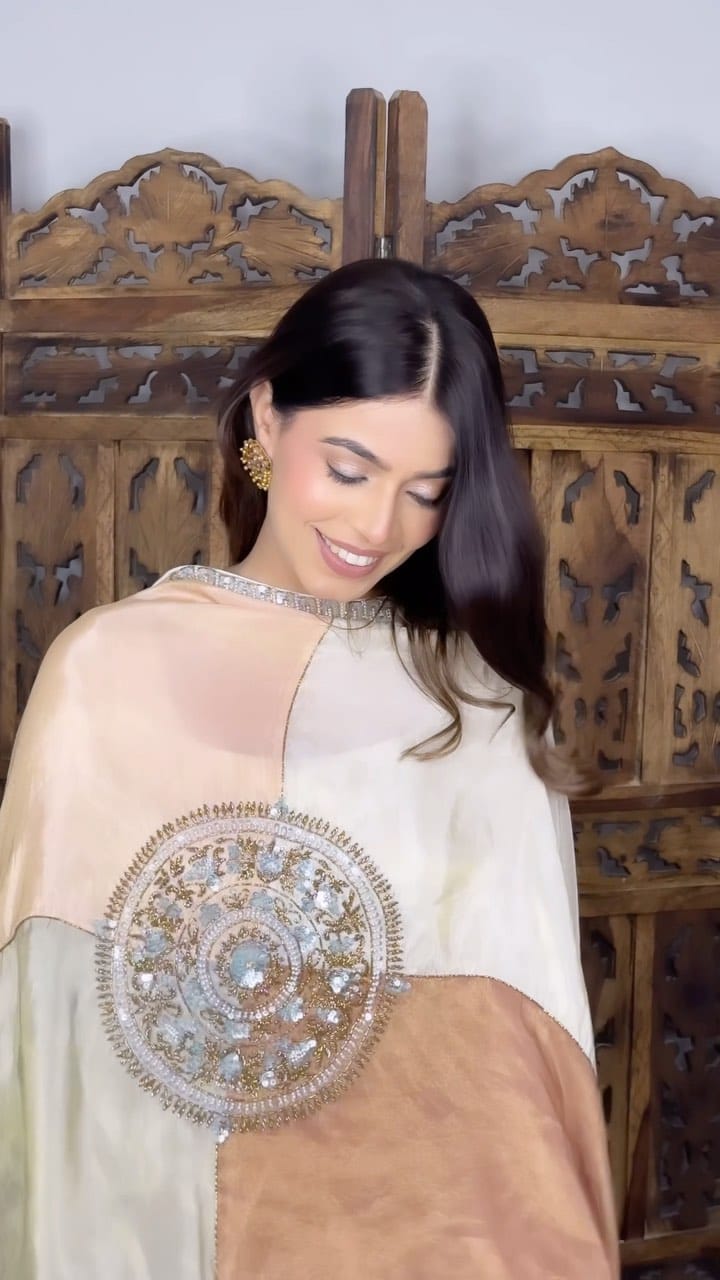 Post 8 by Gargee Sehgal on Instagram (video)
