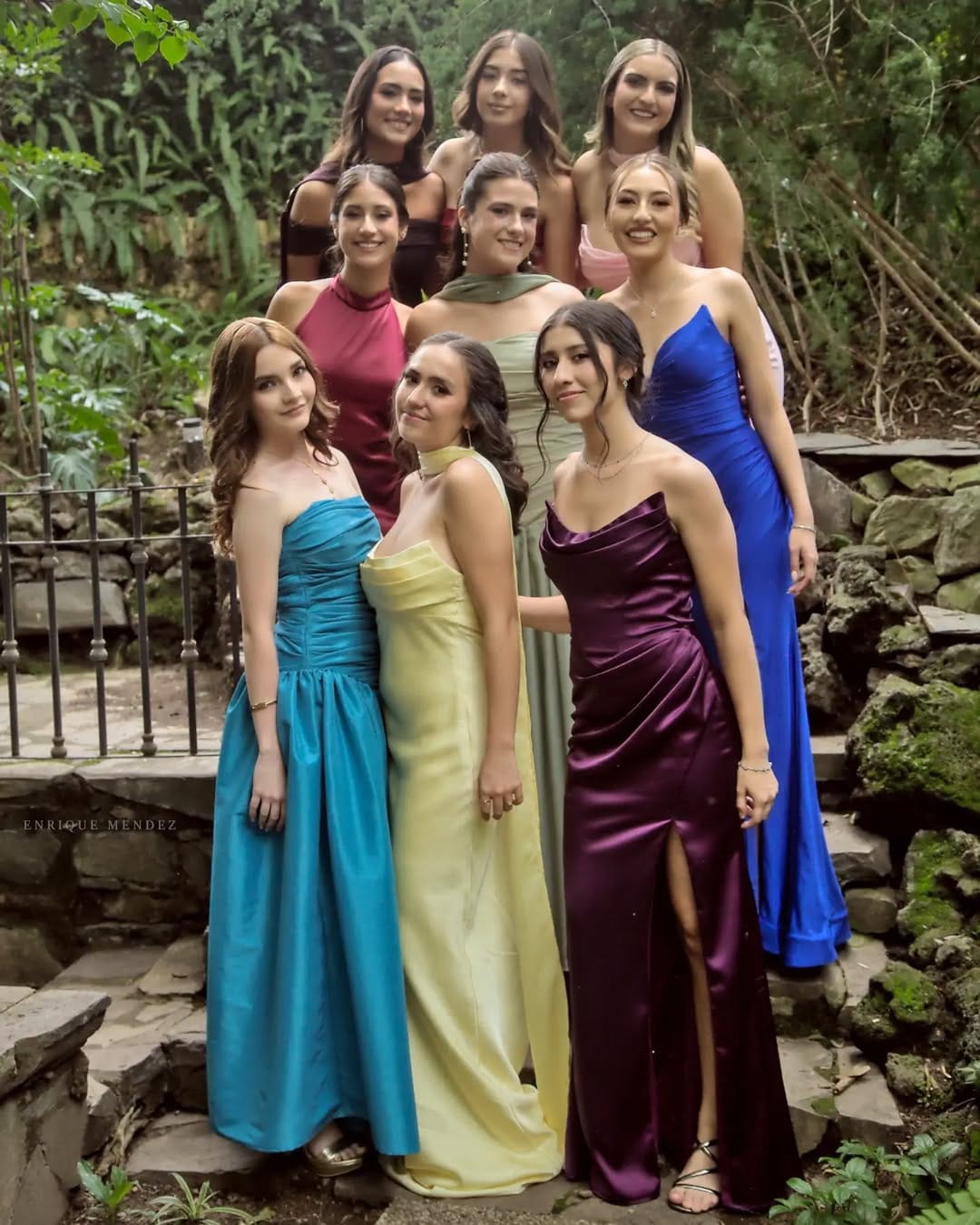 Post 2 by Enrique Mendez • Fotografía de XV años, Bodas, retratos. on Instagram (carousel)