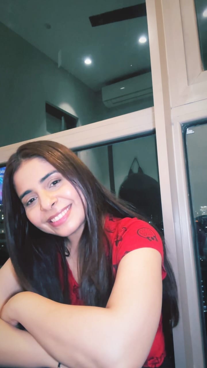 Post 4 by 🎶𝙎 𝙃 𝙄 𝙆 𝙃 𝘼 🎶 on Instagram (video)