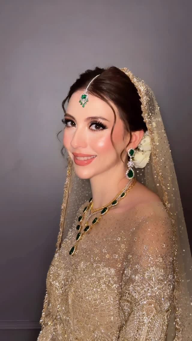 Post 5 by Omayr Waqar on Instagram (video)