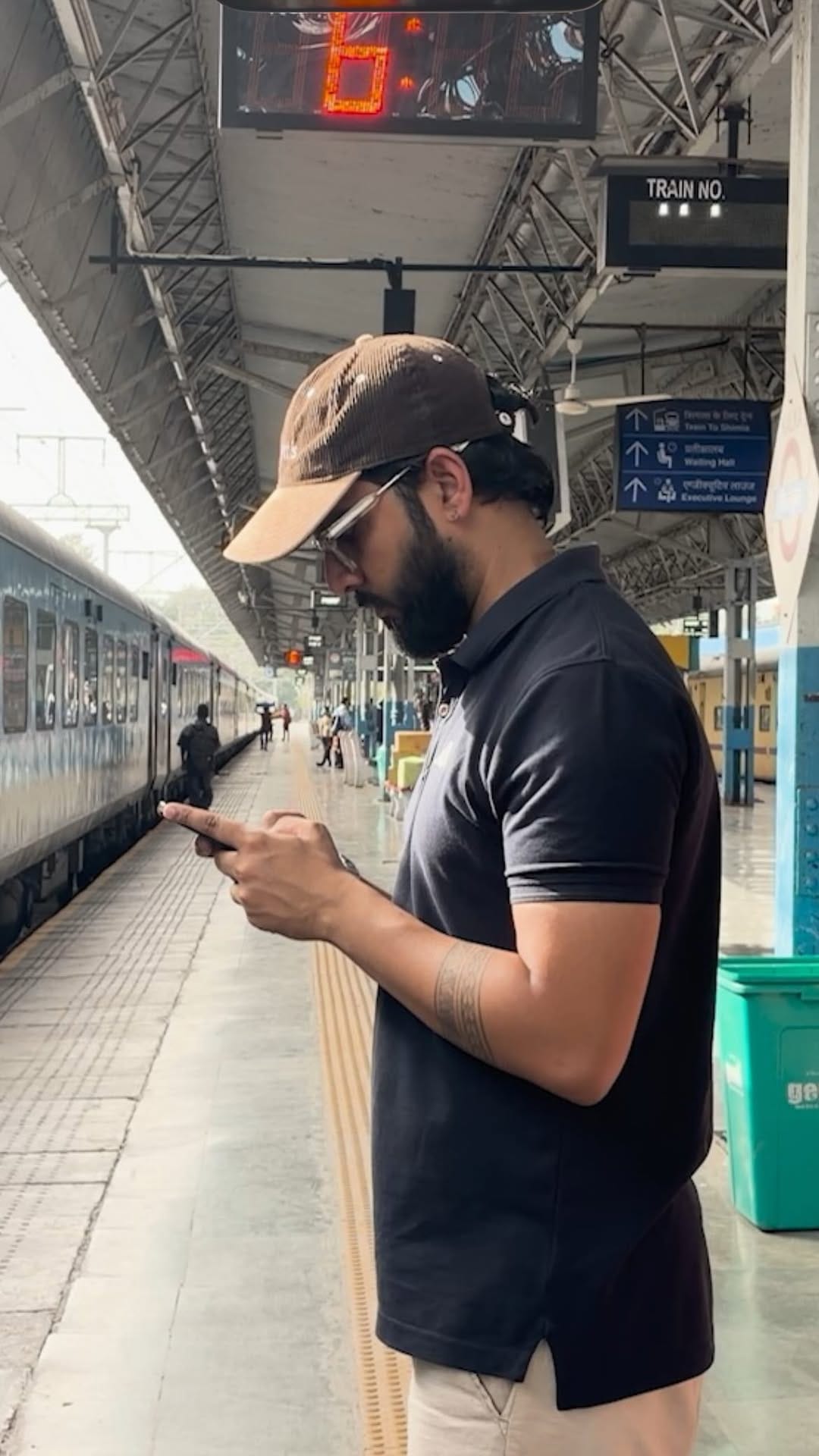 Post 6 by Sanchit Saran on Instagram (video)