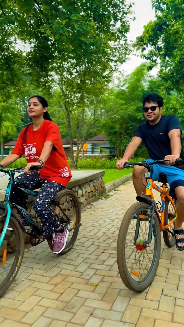Post 6 by Sanjeev Sahoo on Instagram (video)
