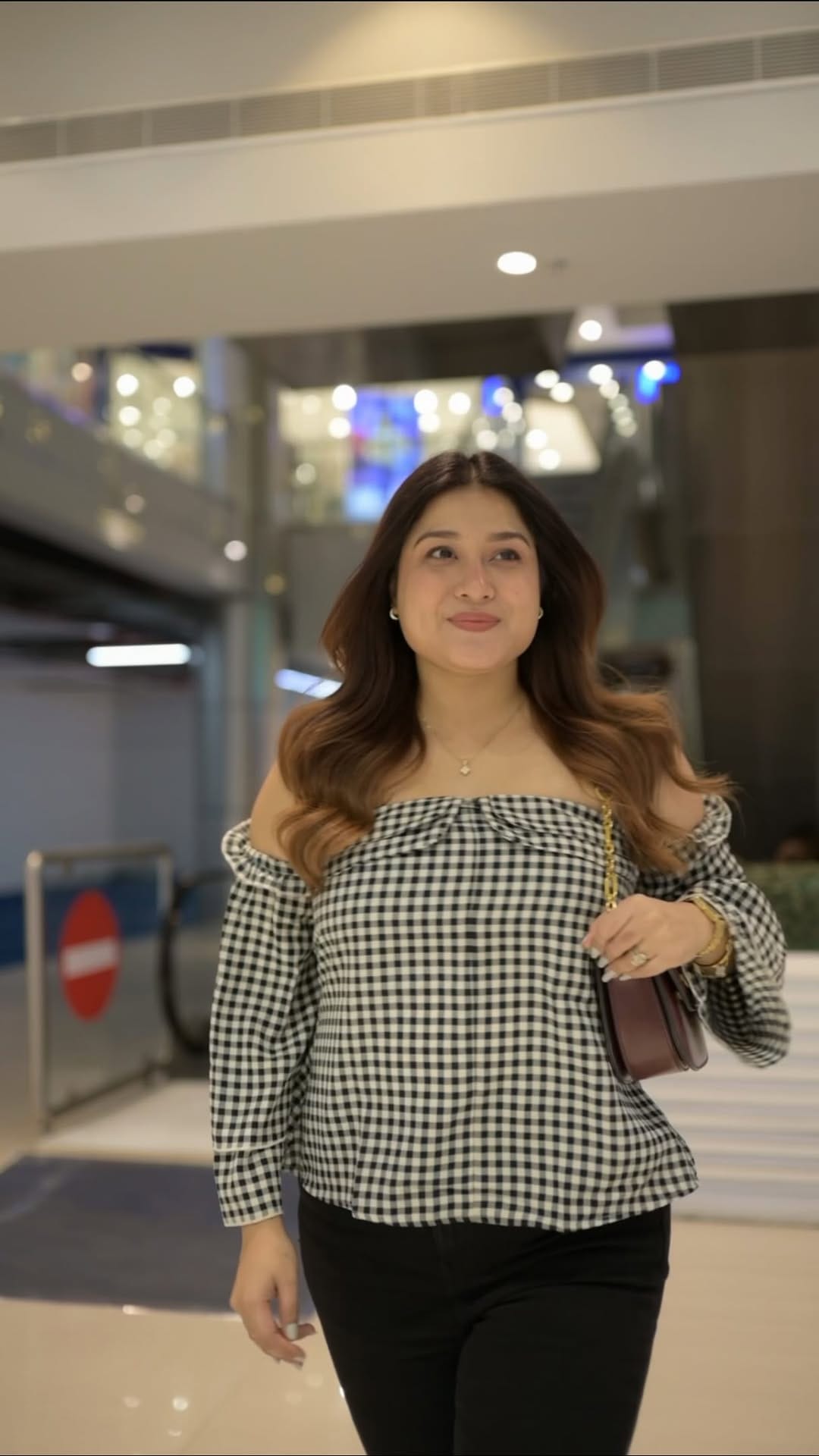 Post 4 by Debashree gogoi on Instagram (video)