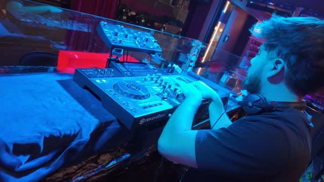 Post 1 by DJ SAYCO 🎧 on Instagram (video)