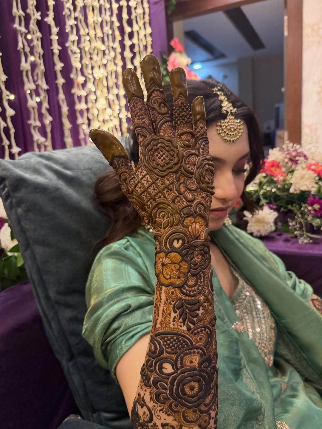 Post 9 by SADAF SALIM | صدف سلیم 🧕 on Instagram (carousel)