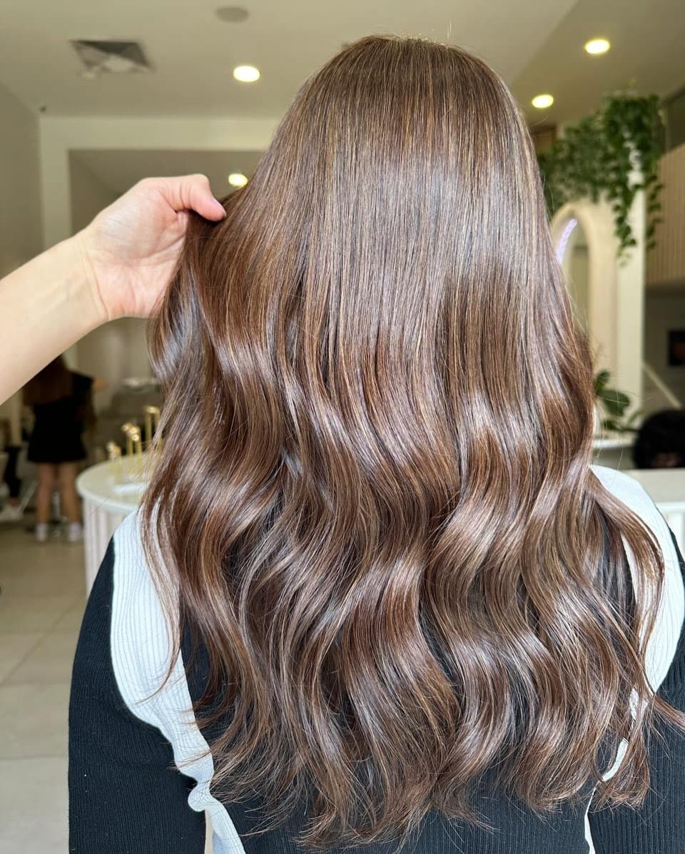 Post 5 by NataliaVillanueva HairStudio on Instagram (carousel)