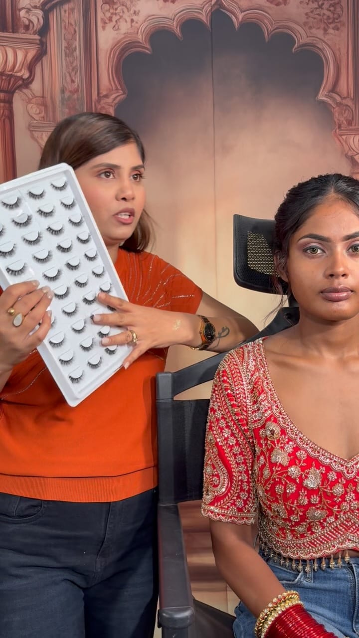 Post 7 by Shinestar makeup studio and academy on Instagram (video)
