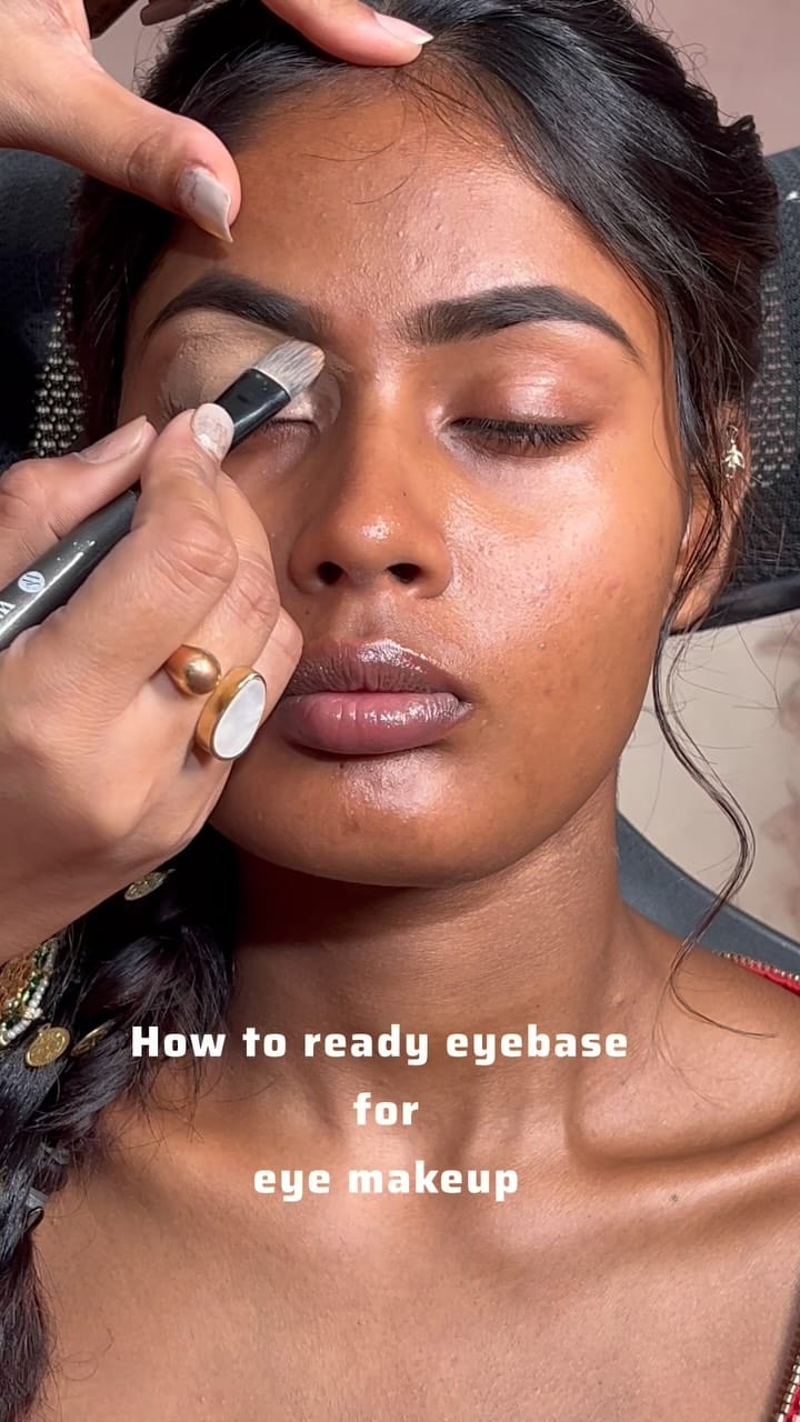 Post 5 by Shinestar makeup studio and academy on Instagram (video)