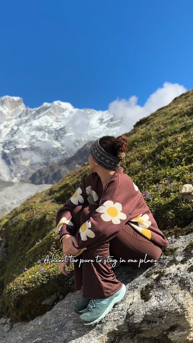 Post 7 by Lavvina Taandon💫 on Instagram (video)