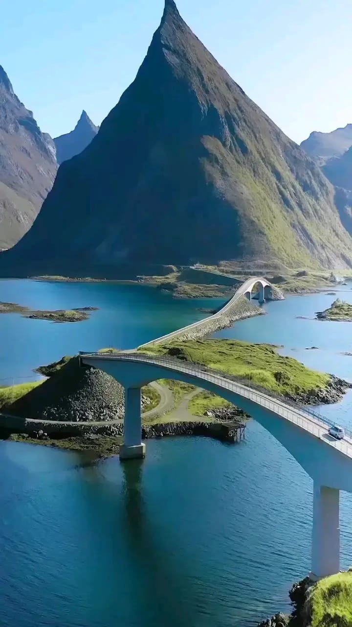 Post 5 by World Explorer | Traveller | on Instagram (video)